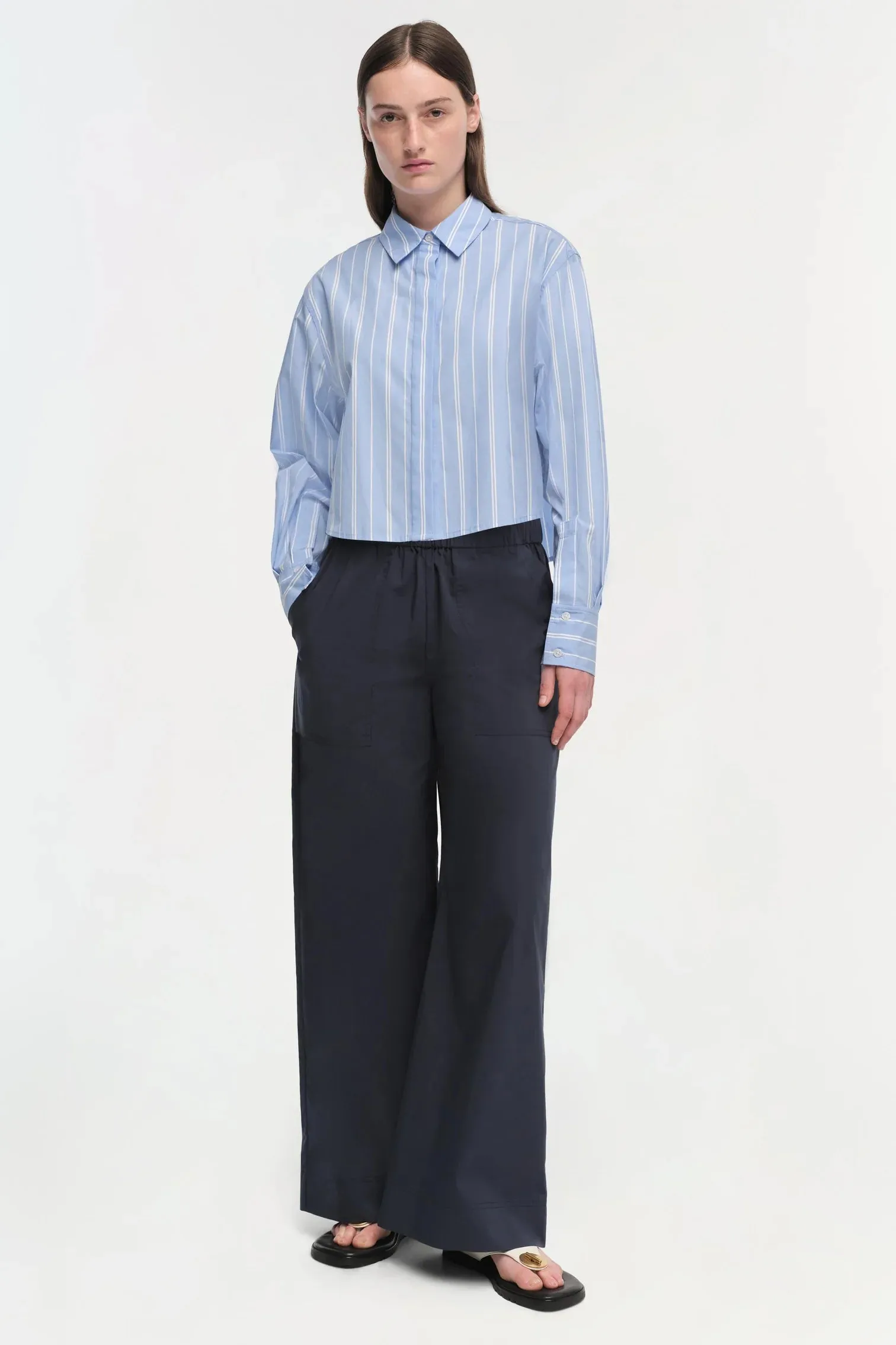 Solid Arden Pull On Pant